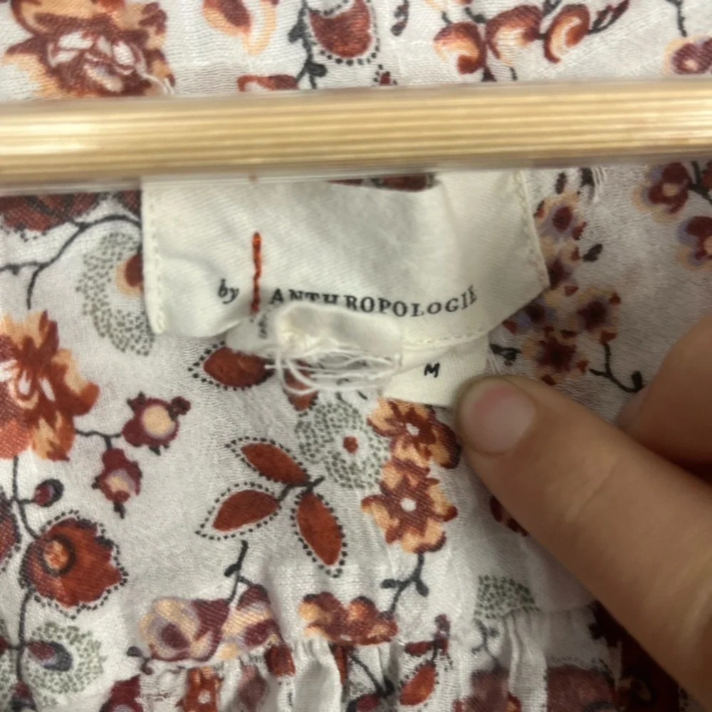 Anthropologie floral button crop long sleeve blouse size medium cream/brown
